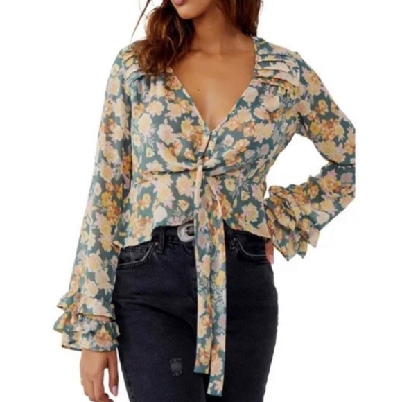NWT Free People Maybel Blouse Size Medium - Picture 5 of 8